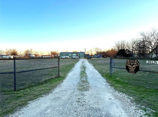 18026 J Cheshier Rd, Justin, TX 76247