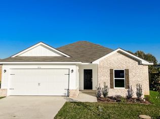 973 Martin St, Chandler, TX 75758