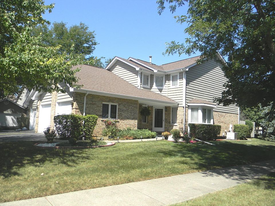 1st image of 17232 Lakebrook Dr