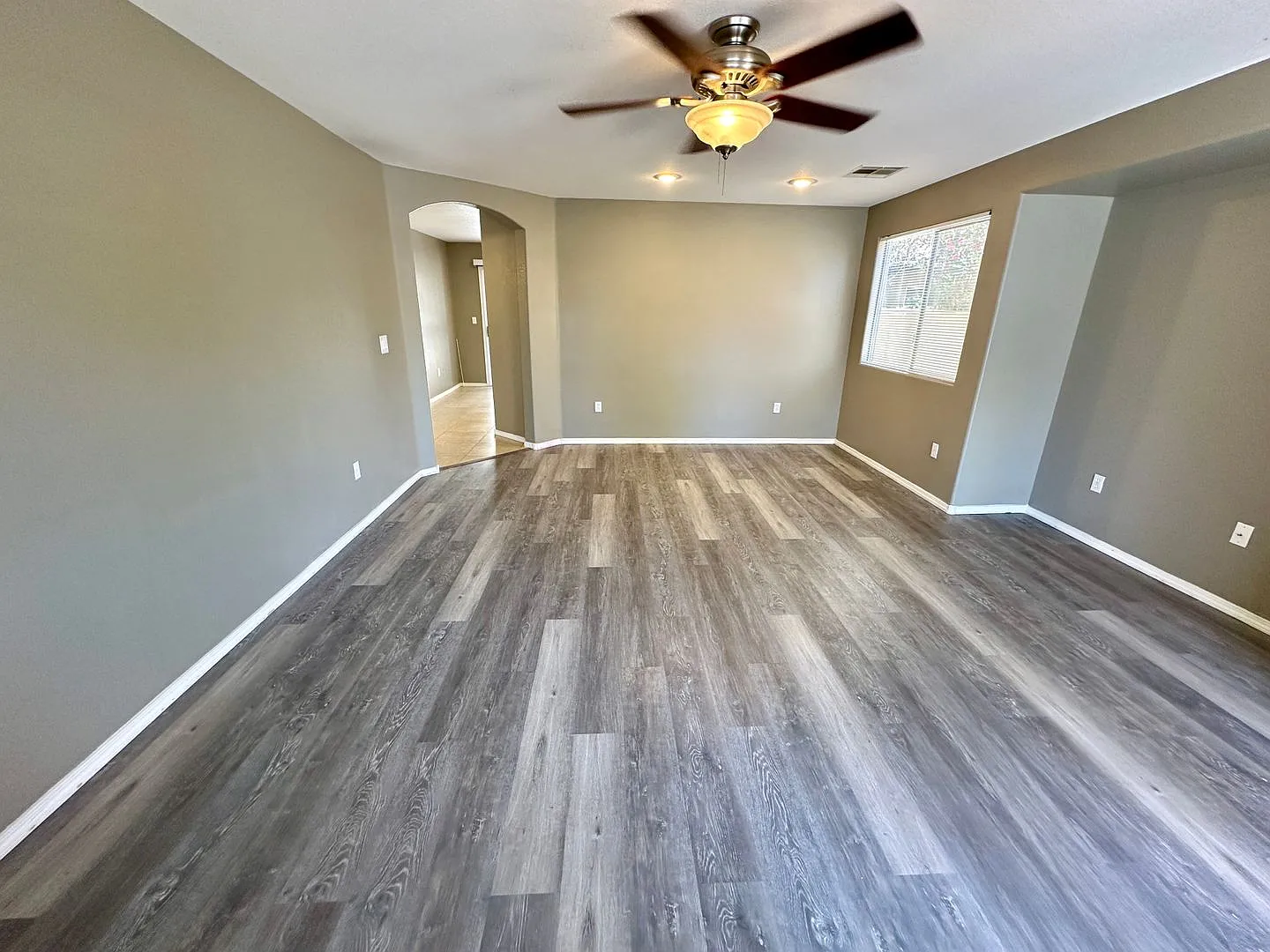 9362 Boulder Opal Avenue, Las Vegas, Nevada 89148 — Photo 2