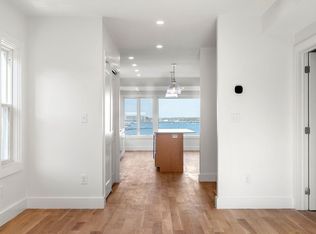 111 Leach St #1, Salem, MA 01970