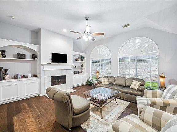 4th image of 12423 Rutgers Park Ct