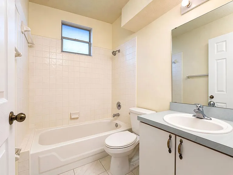 7047 Hazeltine Cir — Photo 14