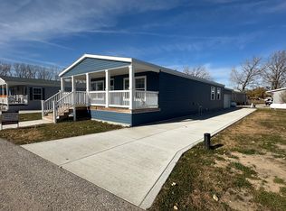 24 Plan, Lakeside Living MHC, Rensselaer, IN 47978