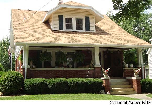 1st image of 814 Florence Ave