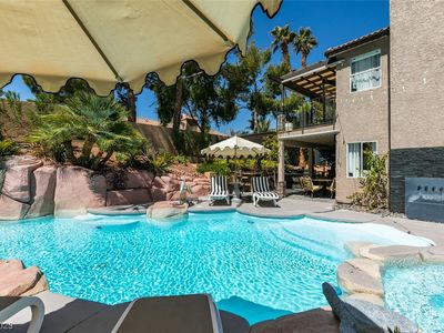 7920 Waterfalls Ave, Las Vegas, NV, 89128