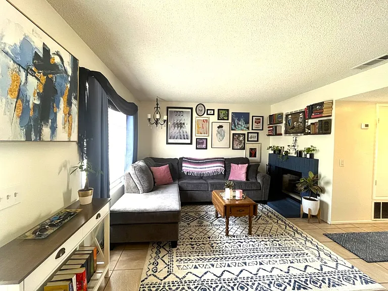 1013 W Linden St #32 — Photo 4