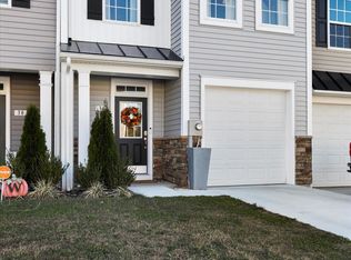34 Billau Pl, Bunker Hill, WV 25413