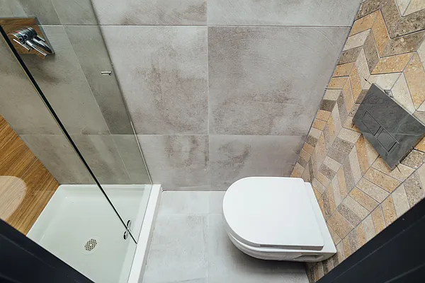 Rented by Nooklyn NYC LLC | media 24