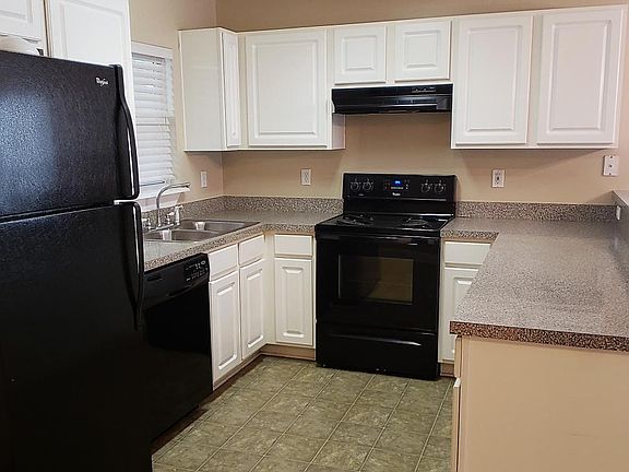 4th image of 668 Corduroy Ct