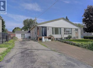 326 McConvey Dr #Basement, Richmond Hill, ON L4C 3K3