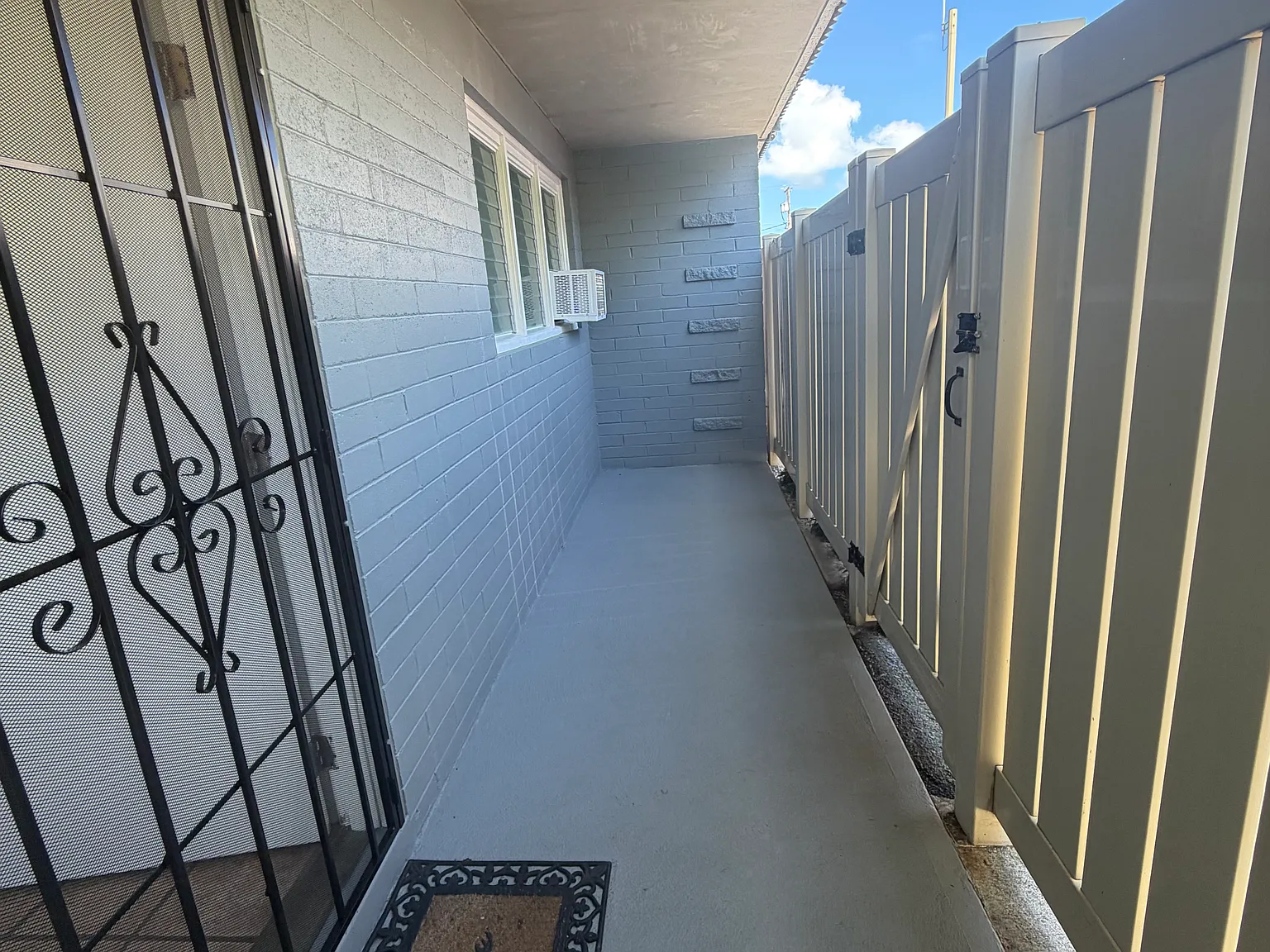 1 bed, $2,600 — Photo 2