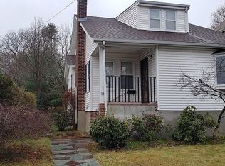 18 John St, Newton, MA 02459