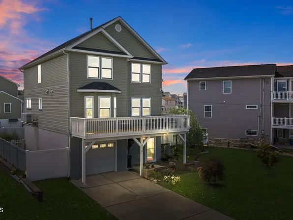 814 Brook Avenue, Union Beach, NJ 07735