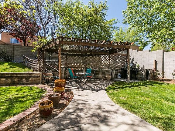 4th image of 8416 Fairmont Dr NW