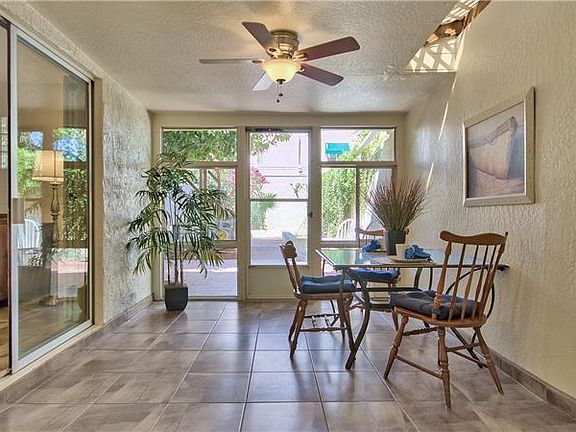 3rd image of 284 Laguna Dr W