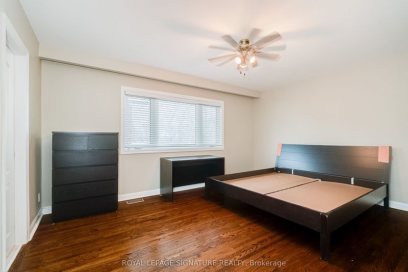 Toronto House for rent - 4 Bedrooms — photo 11
