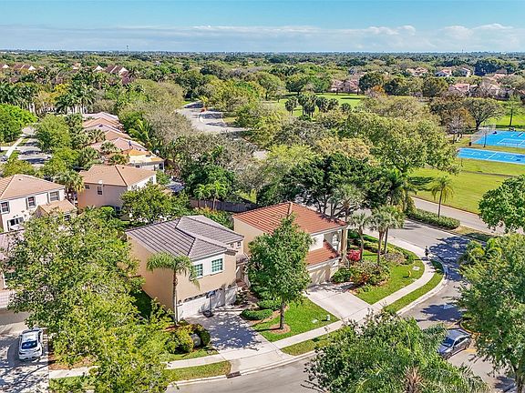 2nd image of 10615 NW 12th Court