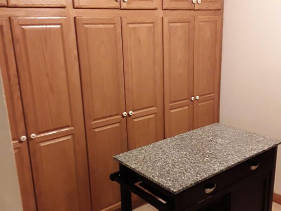 2nd image of 1002 Centurion Ln