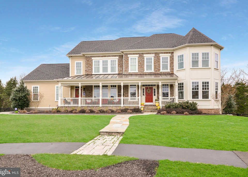 1st image of 41759 Ashmeadow Ct