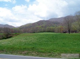 10298 Nc Highway 105 S, Banner Elk, NC 28604