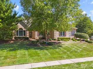 403 Chestnut Forest Cv, Fort Wayne, IN 46814