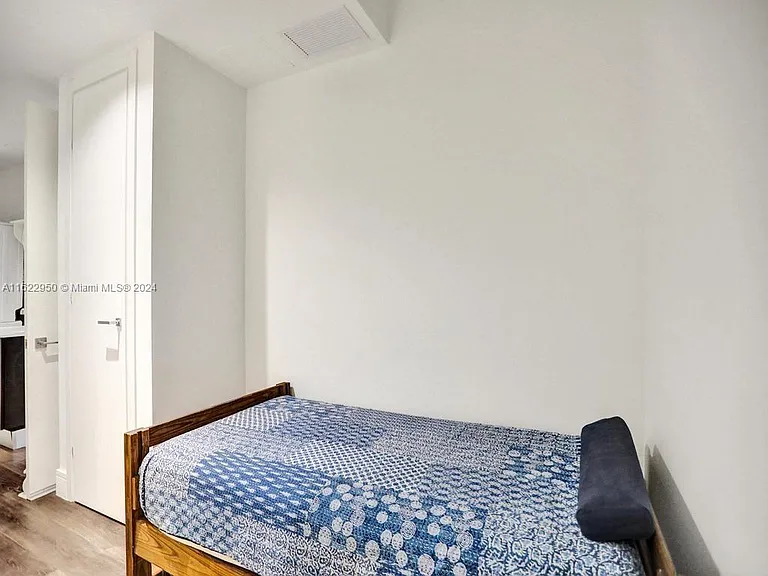 3250 NE 188th St #207 — Photo 53