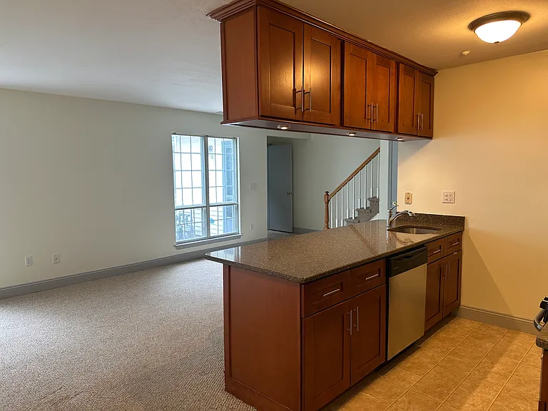 30 Homestead Village Dr — Photo 4