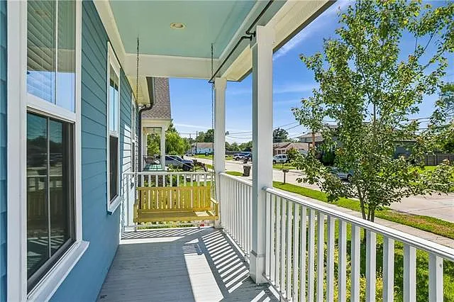 3 bed, 2.5 bath, 1750 sqft, $2,600 — Photo 4