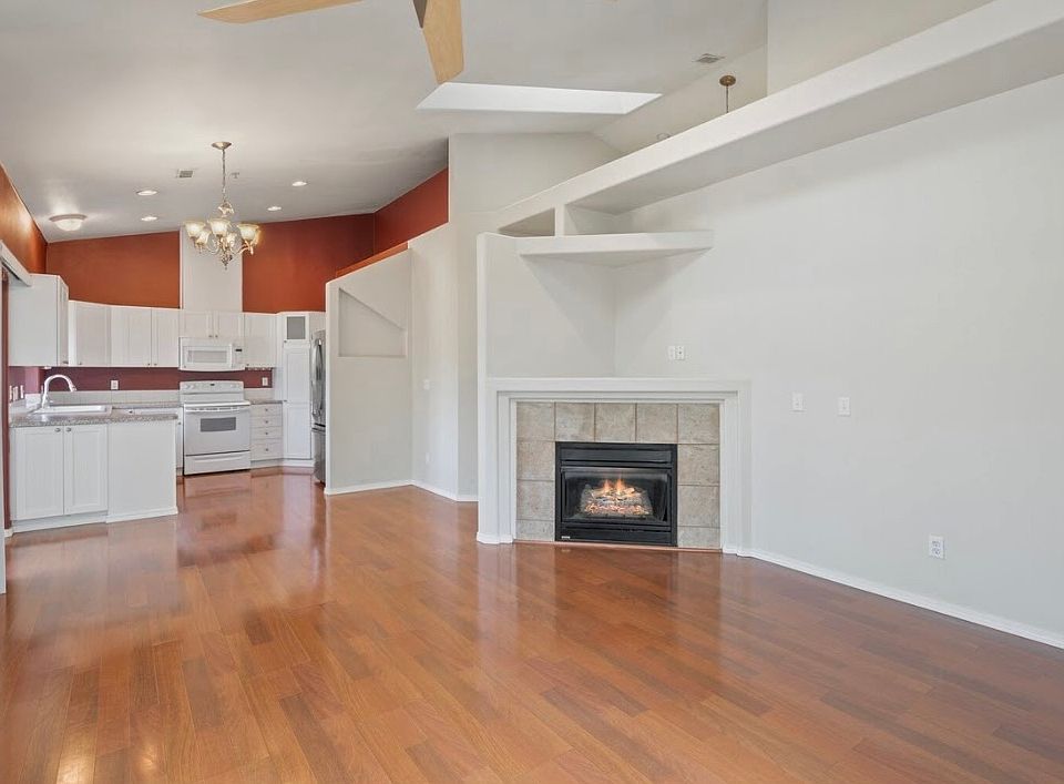 1st image of 5264 NE 121st Ave APT 33