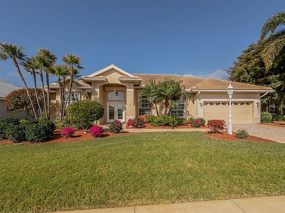 5th image of 534 Lake Of The Woods Dr