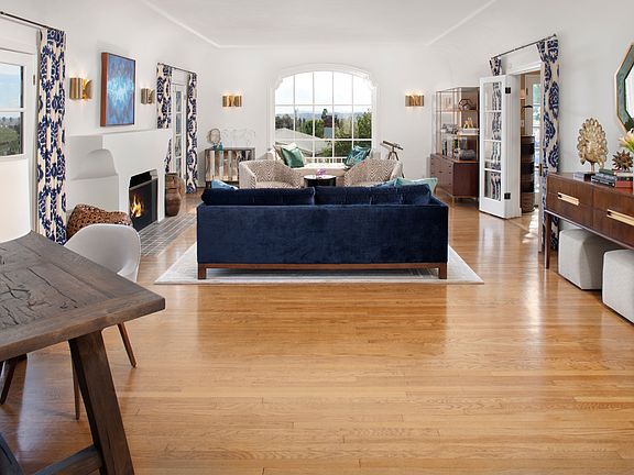 4th image of 7904 Hillside Ave