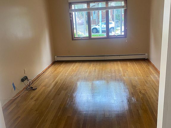 5th image of 15 Willowwood Ln
