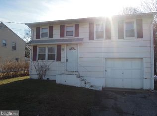 9 Magnolia Ln, Trenton, NJ 08610