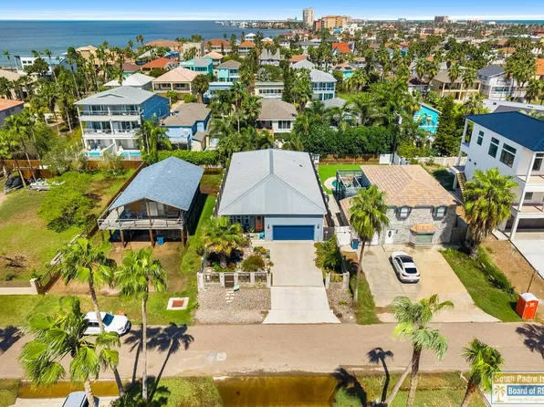 220 W Lantana St, South Padre Island, TX 78597