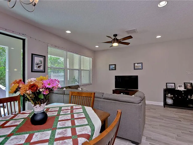 9252 Fox Sparrow Rd — Photo 35