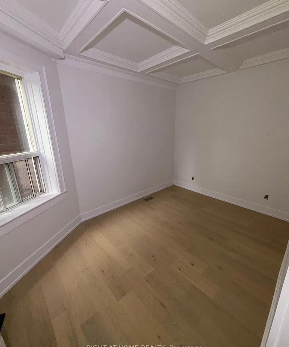 2 bed, $2,600 — Photo 2