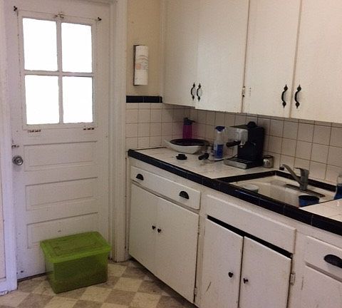 4th image of 1326 NW 5th Ave