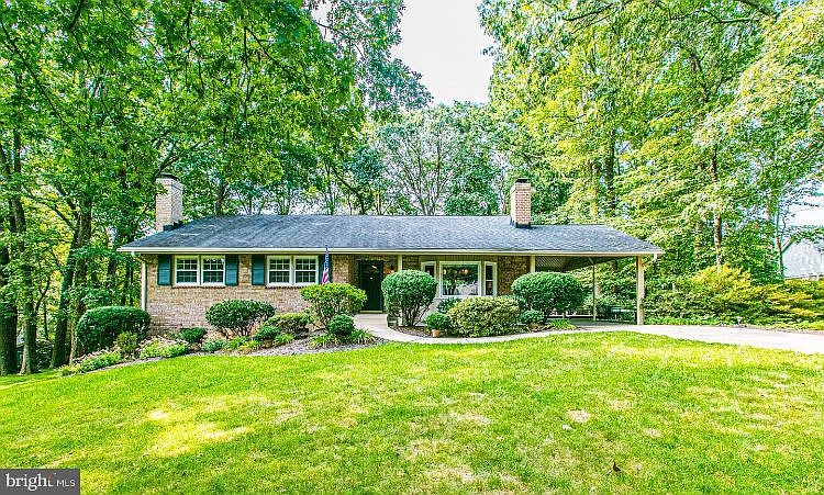 1st image of 9819 Limoges Dr