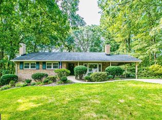 9819 Limoges Dr, Fairfax, VA 22032