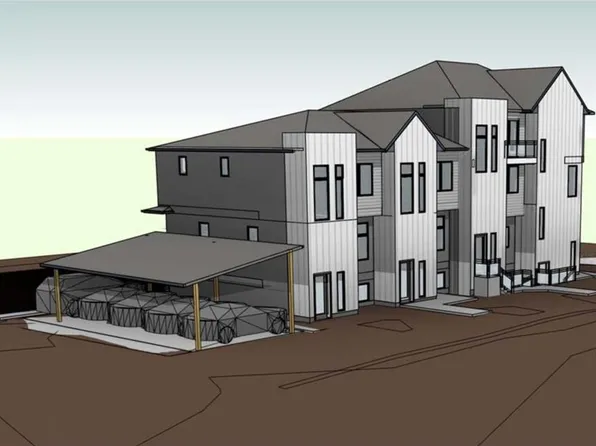 4220 Centre St N, Calgary, AB T2E 2Y9