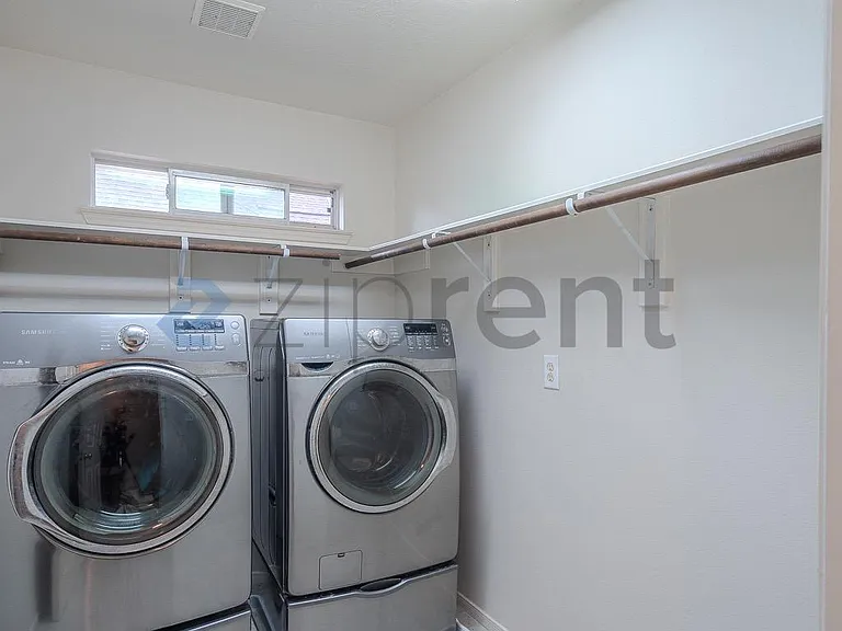 19927 Cypresswood Sq — Photo 40