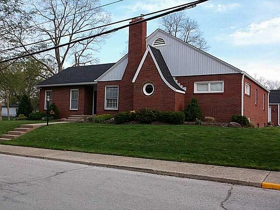 Exterior Front. CHARM AND CHARACTER!