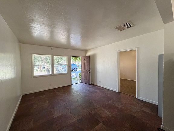 5th image of 332 Metzler St #R-15