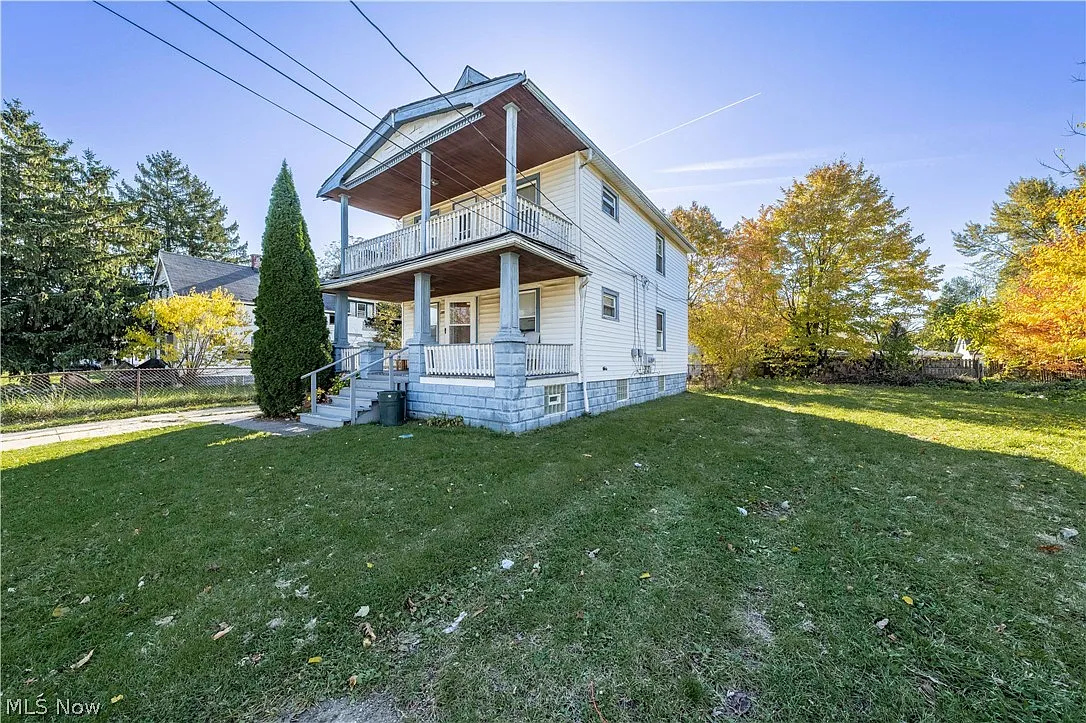 10514 W Way Ave photo 1