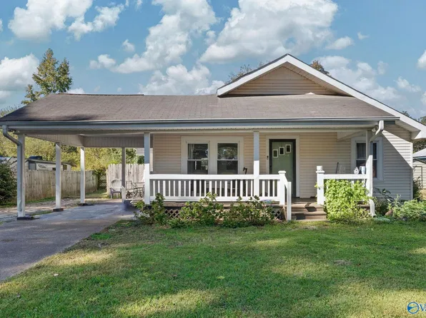 308 Bingham St, Scottsboro, AL 35768