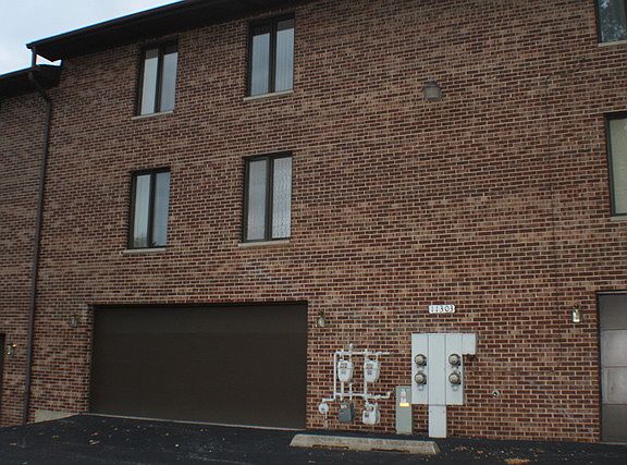4th image of 11303 S Moraine Dr #D