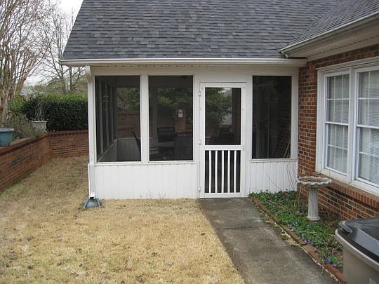 5th image of 1902 Connemara Ct