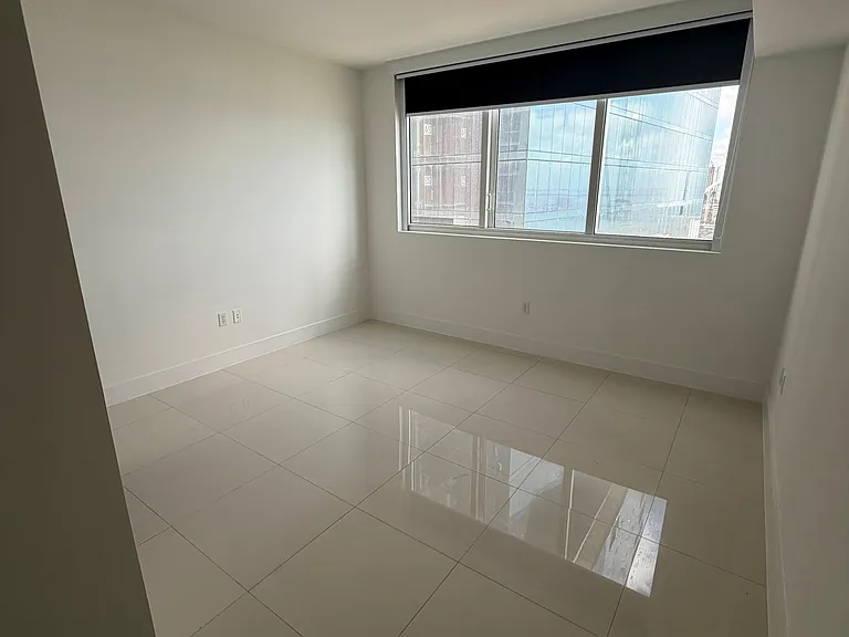 244 Biscayne Blvd #240 — Photo 6