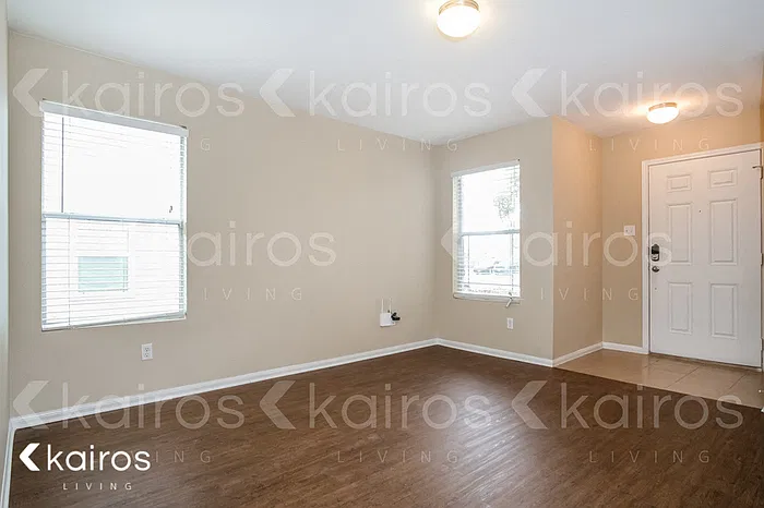 3 bed, 2.0 bath, 1363 sqft, $1,425 — Photo 2